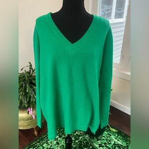 BODEN Cashmere V-Neck Sweater - women’s XL